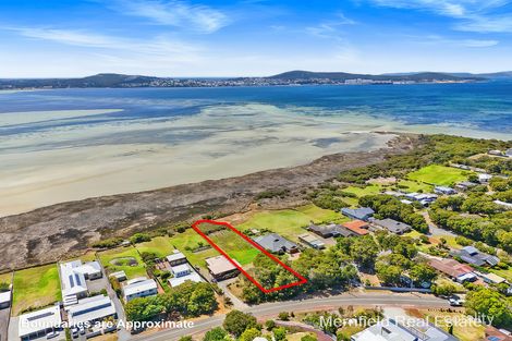 Property photo of 115 Bay View Drive Little Grove WA 6330