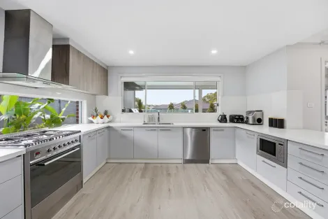 Property photo of 27 Jenolan Circuit Harrington Park NSW 2567