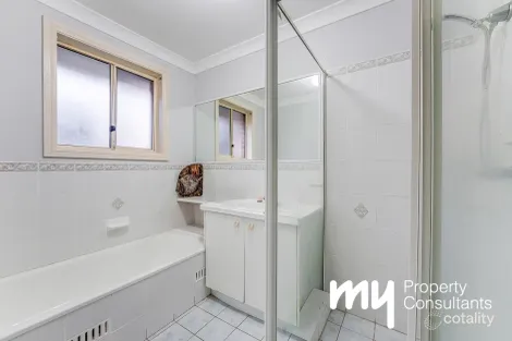 Property photo of 6/20 Astelia Street Macquarie Fields NSW 2564