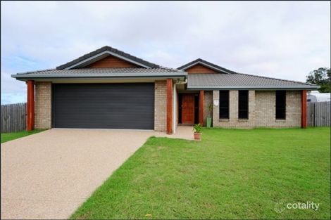 11 Stella St, Boyne Island, QLD 4680