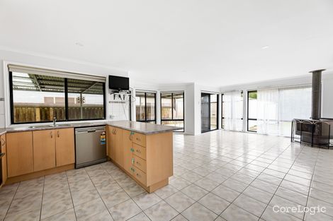 Property photo of 106 Thames Boulevard Werribee VIC 3030