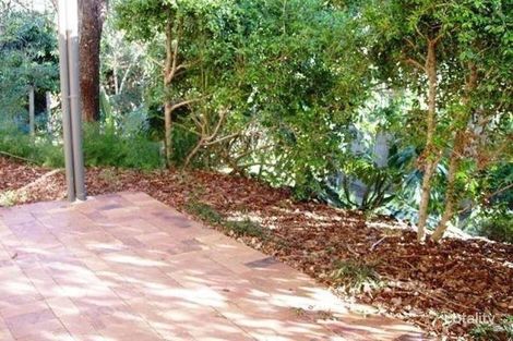 Property photo of 30 Abbotsleigh Street Holland Park QLD 4121