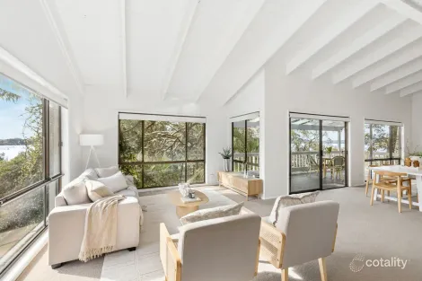 Property photo of 332 Glenrock Parade Tascott NSW 2250