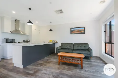 Property photo of 2/154 Lawrence Street Wodonga VIC 3690