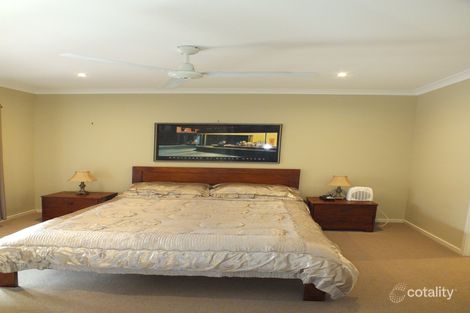 Property photo of 21 Mayesbrook Road Manor Lakes VIC 3024