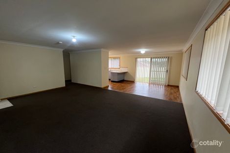 Property photo of 5 Eucalyptus Circuit Warabrook NSW 2304