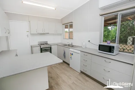 Property photo of 34 Opal Street Happy Valley QLD 4825