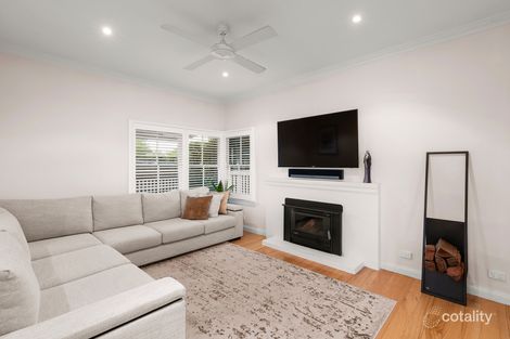 Property photo of 27 Brook Crescent Box Hill South VIC 3128