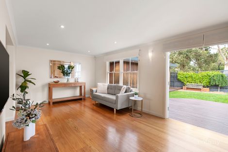 Property photo of 27 Brook Crescent Box Hill South VIC 3128