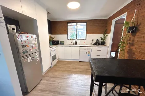 Property photo of 13/595 Webb Street Lavington NSW 2641