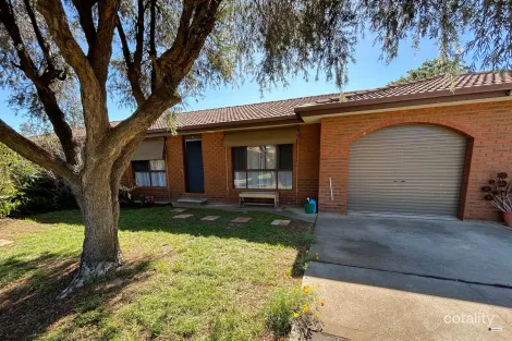Property photo of 13/595 Webb Street Lavington NSW 2641
