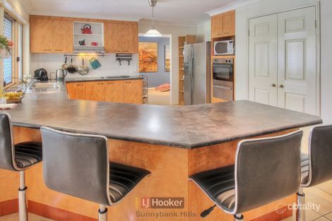 Property photo of 69 Greenways Esplanade Parkinson QLD 4115