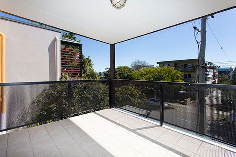 Property photo of 39/11 Kitchener Street Coorparoo QLD 4151
