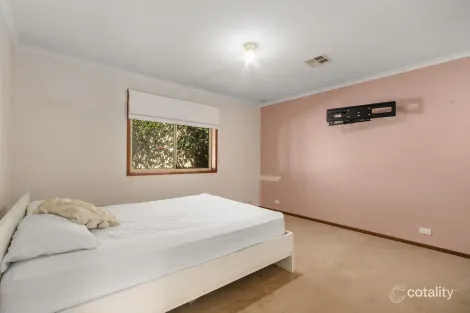 Property photo of 15 Bardolph Street Bonython ACT 2905