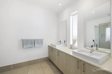 Property photo of 52 Burrum Crescent Nirimba QLD 4551