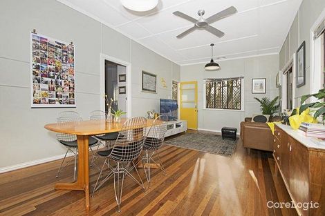 Property photo of 19 Henry Street West End QLD 4810