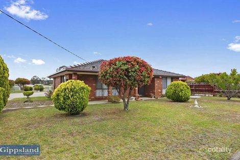 24 Anderson St, Heyfield, VIC 3858
