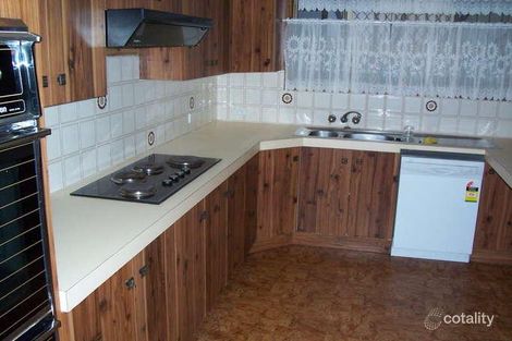 Property photo of 16 Capricorn Crescent Norman Gardens QLD 4701