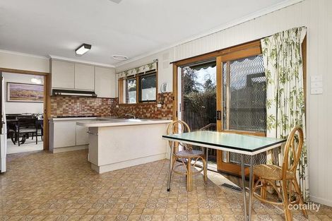 Property photo of 2/2 Benwerrin Road Surrey Hills VIC 3127