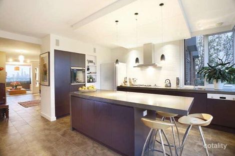 Property photo of 2/9 Struan Street Toorak VIC 3142