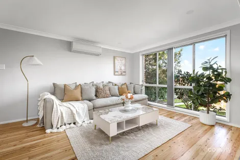 Property photo of 31 Campbell Close Minto NSW 2566