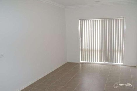 Property photo of 13 Dan Morgan Drive Cranbourne East VIC 3977