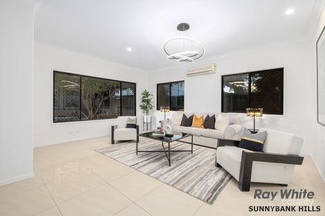 Property photo of 20 Trevi Close Eight Mile Plains QLD 4113