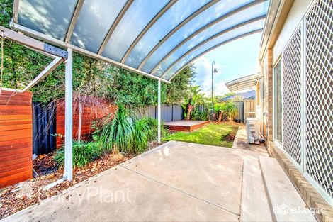 Property photo of 5 Penrose Mews Hillside VIC 3037