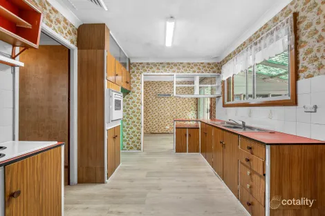 Property photo of 10 Dransfield Avenue Mascot NSW 2020