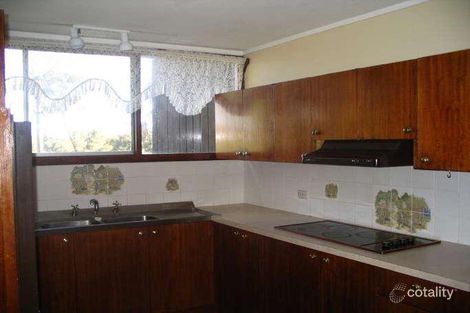 Property photo of 39 Whiteman Avenue Young NSW 2594