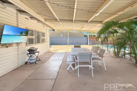 Property photo of 11 Dolphin Way Bulgarra WA 6714