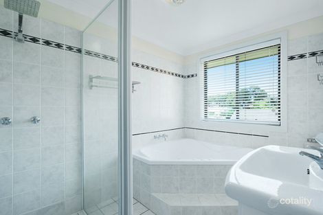 Property photo of 10 Seafarer Close Belmont NSW 2280