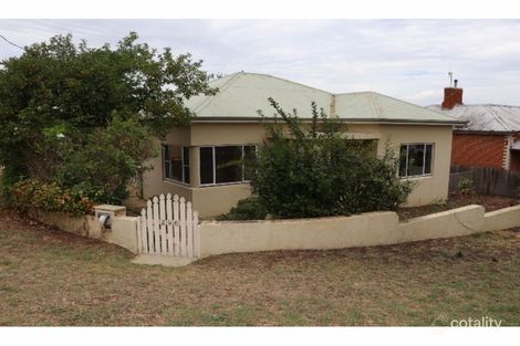 Property photo of 296 Peel Street Bathurst NSW 2795