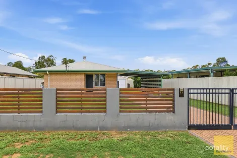 Property photo of 52 Moody Street Emerald QLD 4720