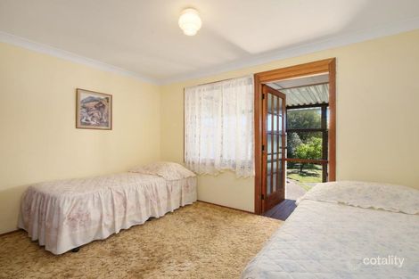 Property photo of 3 Germaine Avenue Bateau Bay NSW 2261