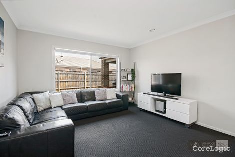 Property photo of 11 Len Cook Drive Eastwood VIC 3875