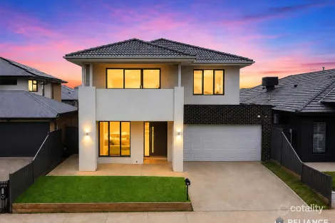 Property photo of 5 Noyce Way Rockbank VIC 3335