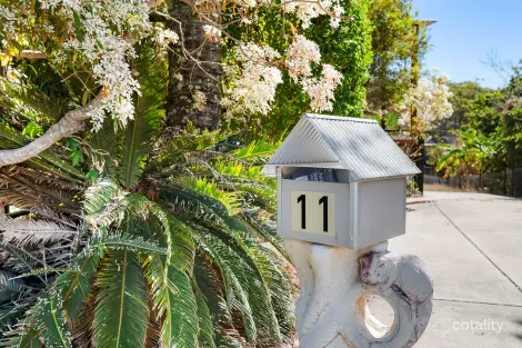 Property photo of 11 Barramundi Street Toolooa QLD 4680