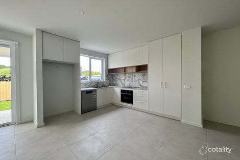 4b Allanfield Cres, Wantirna South, VIC 3152