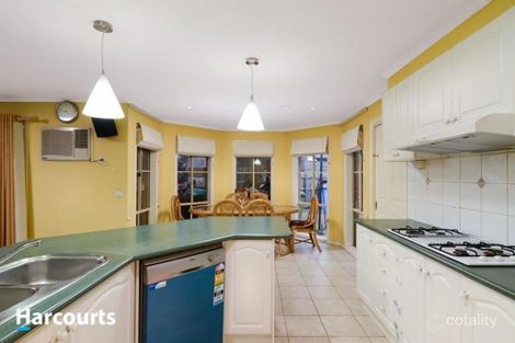 Property photo of 12 Hampshire Drive Narre Warren South VIC 3805