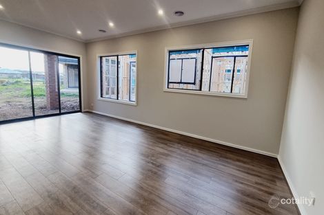 Property photo of 63 Karen Road Tarneit VIC 3029