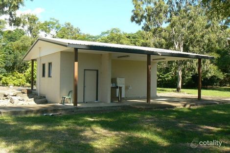Property photo of 5548 Captain Cook Highway Mowbray QLD 4877
