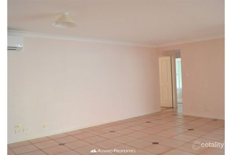 Property photo of 145 Ulinga Crescent Parkinson QLD 4115