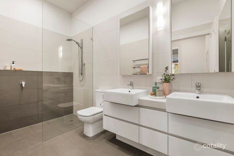 Property photo of 16 Dundas Place Albert Park VIC 3206
