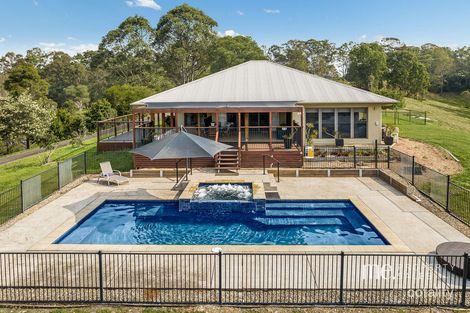 Property photo of 5 Stacey Court Dayboro QLD 4521