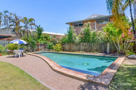 Property photo of 2/19 Springfield Crescent Manoora QLD 4870