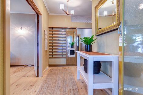 2 Poplar Ave, Hawthorndene, SA 5051