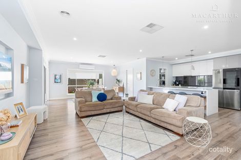 Property photo of 18 Chang Avenue Lloyd NSW 2650