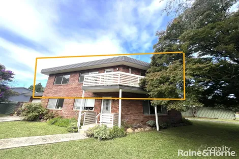 2/298 Illaroo Rd, North Nowra, NSW 2541