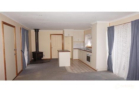 Property photo of 46 Meridan Road Golden Beach VIC 3851